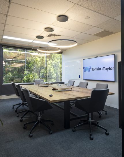 Tonkin Taylor Carousel 1 (4)